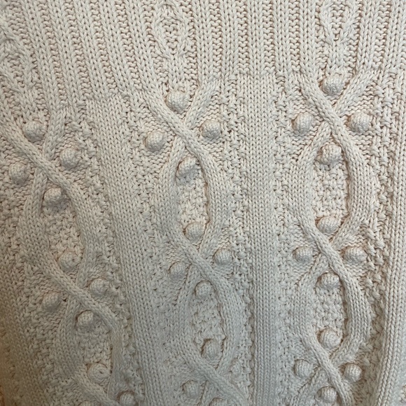 Zara Cropped Crème Sweater - Picture 4 of 5